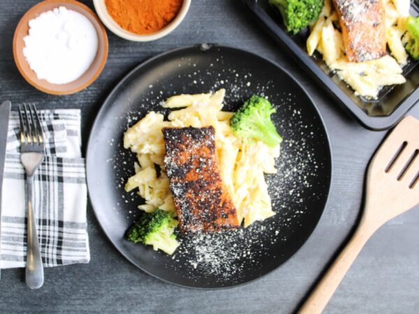 Clean Eats Meal Prep Blackened Salmon Alfredo