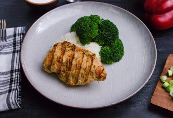 Chicken w/ Cauliflower Rice & Green Beans